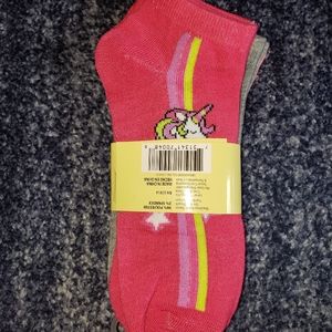 2/$12 - 3pk Unicorn Socks